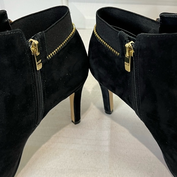 Marc Fisher black suede style Serenity peep toe high heel zipper bootie 8 1/2 - Picture 9 of 16